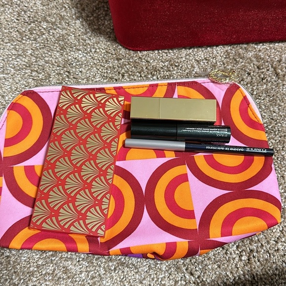 Cosmetic Bag - Picture 10 of 14